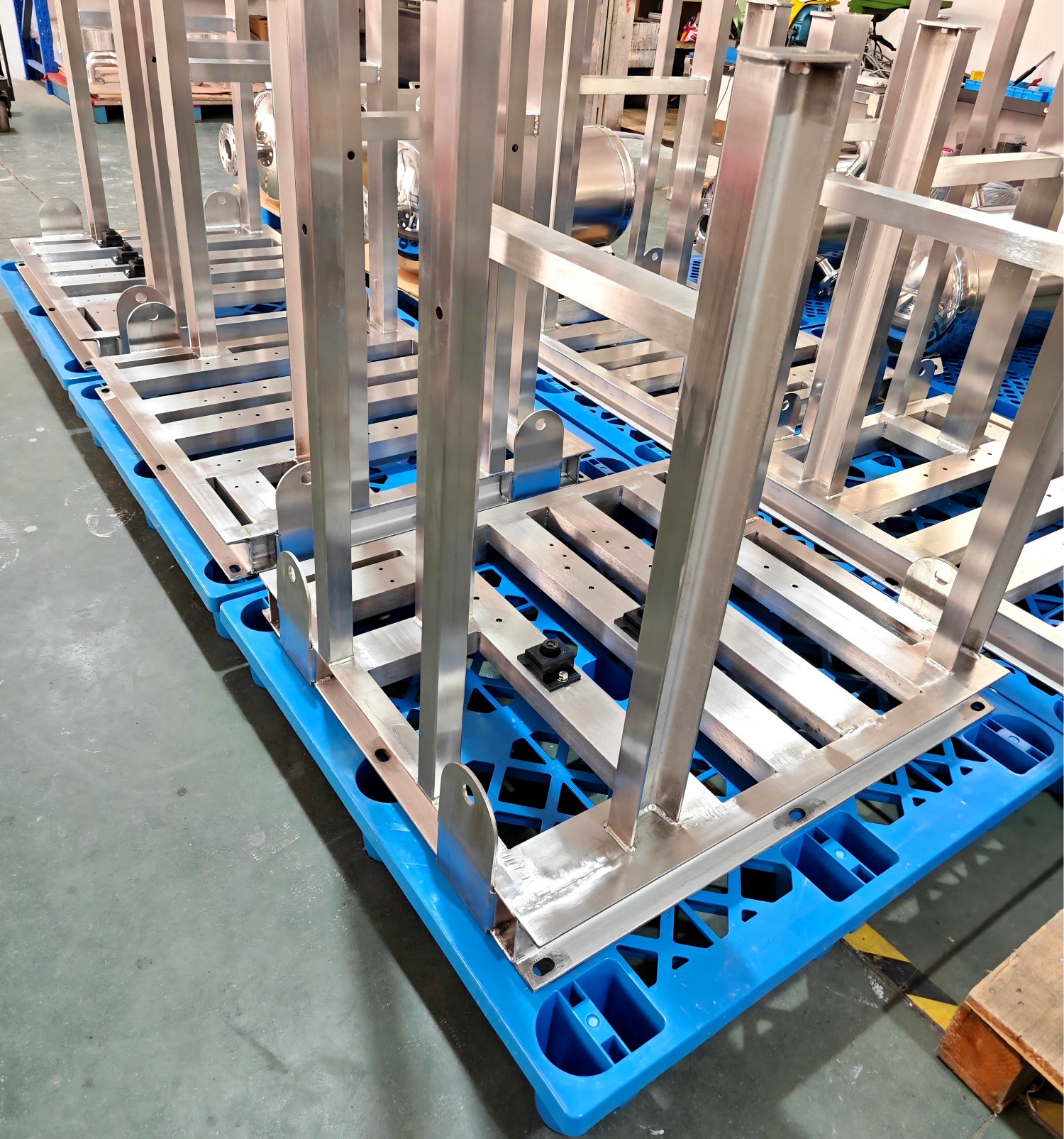 hzt029015001-15mbd-125l-double-pump-vacuum-station-overall-assembly (2)